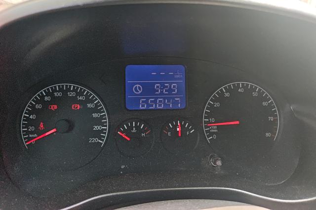 Chery Tiggo 3 2015 1.6 L MT — фото 14