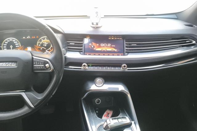 Haval H6 2017 2.0 T AT 2 WD — фото 10