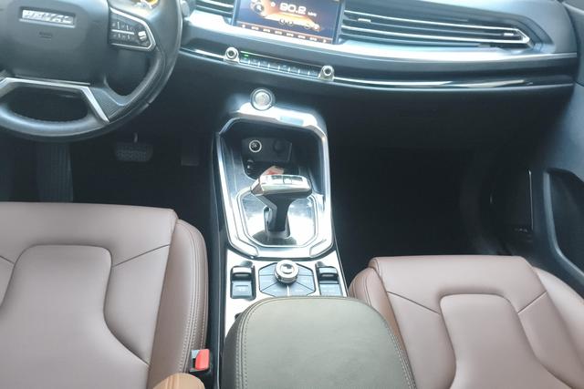 Haval H6 2017 2.0 T AT 2 WD — фото 14