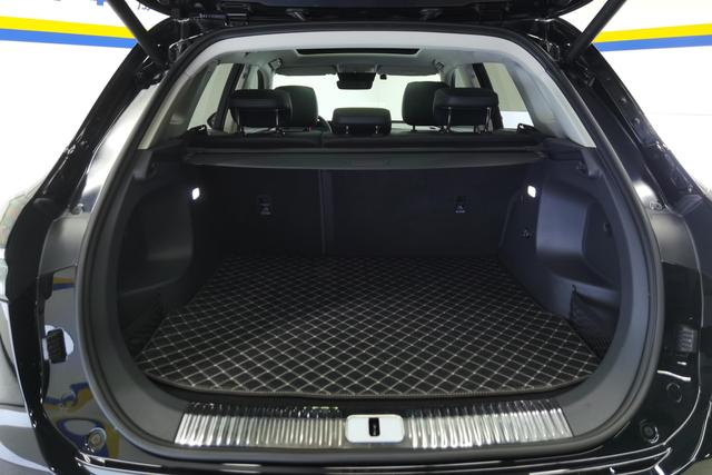 Hongqi HS5 2023 2.0 T 4 WD Pro — фото 16