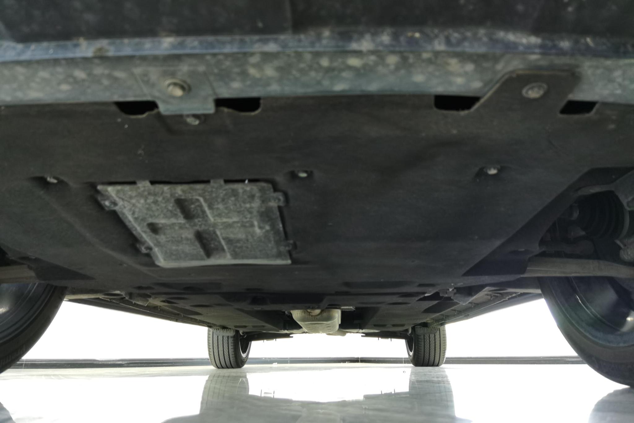 Hongqi HS5 2023 2.0T Pro