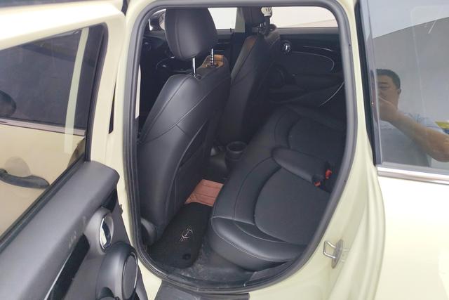 MINI Hatch — фото 16