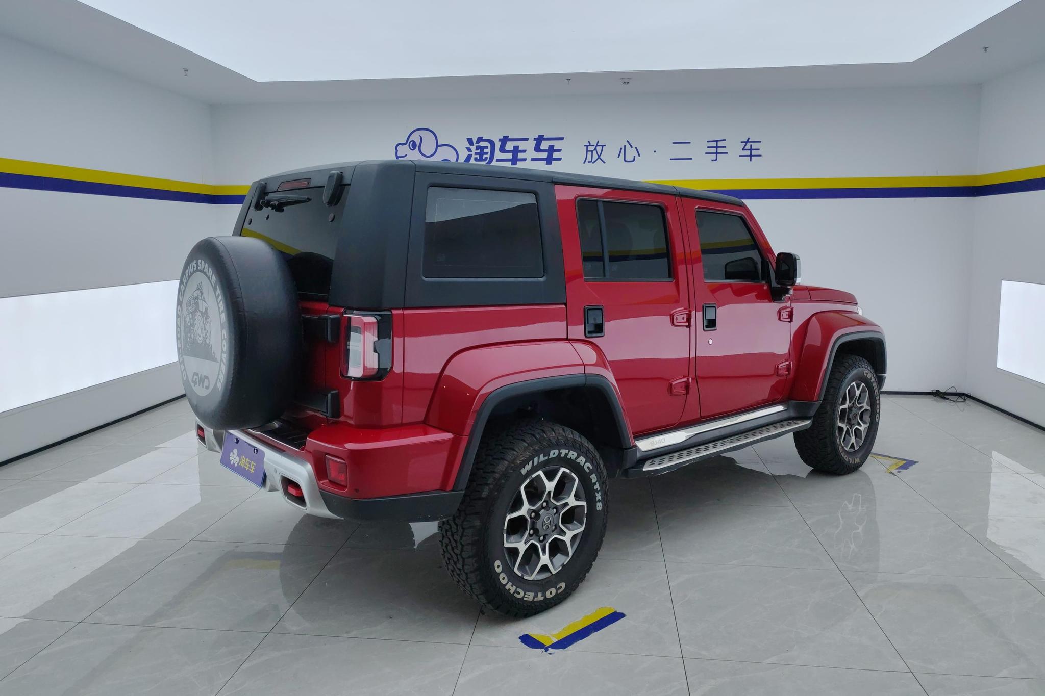 BAIC BJ40 2018 PLUS 2.3T AT Premium