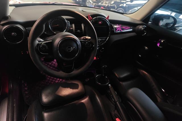 MINI 2019 года 1.5T COOPER Артист - фото 14