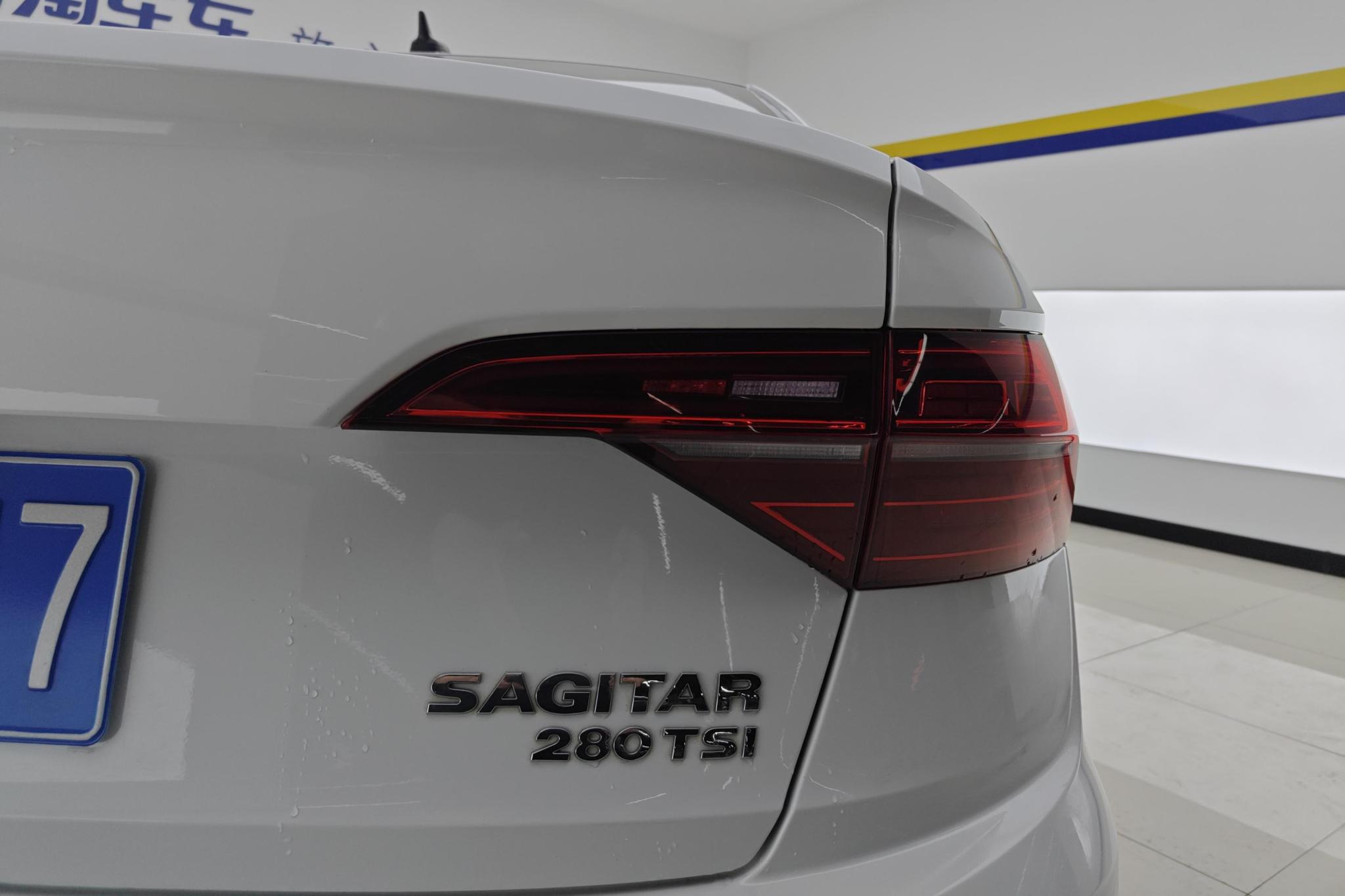 Volkswagen Sagitar 2022 280TSI DSG