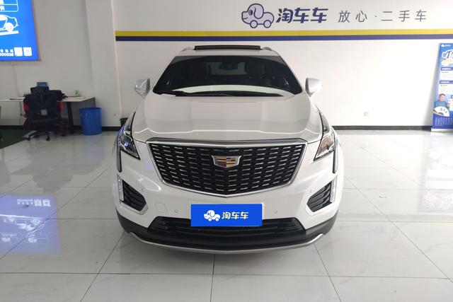 Cadillac XT5 2023 2.0 T 2 WD — фото 2