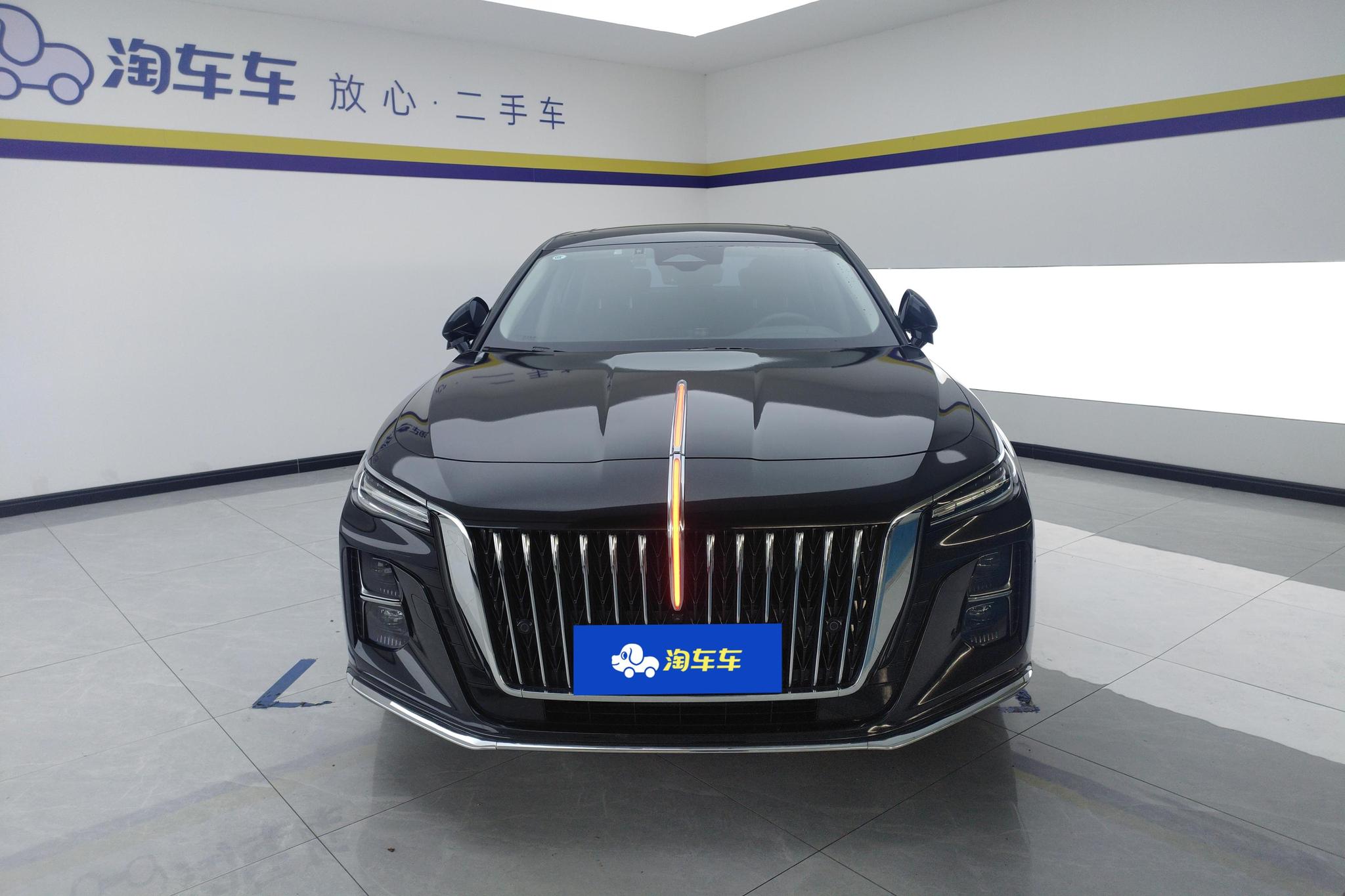 Hongqi H5 2023 2.0T AT