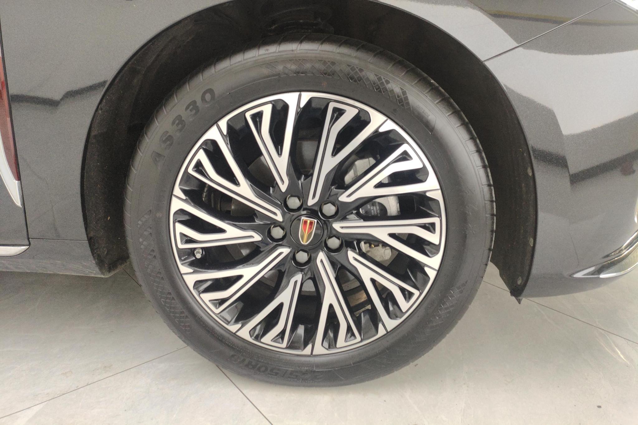 Hongqi H5 2023 2.0T AT