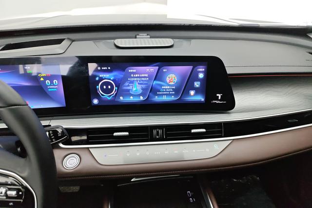 Chery 8 PRO 2022 290 T 2 WD 5 — фото 13
