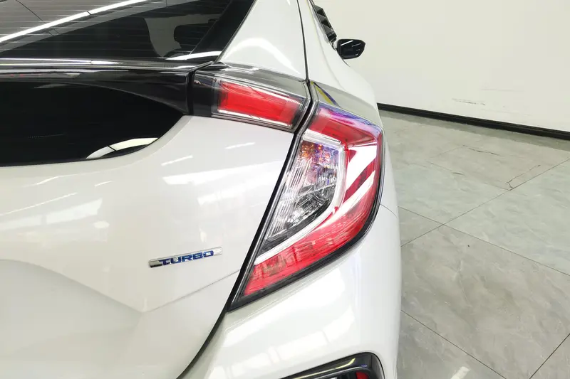 Honda Civic HAT CHBACK 220 TURBO CVT — фото 5