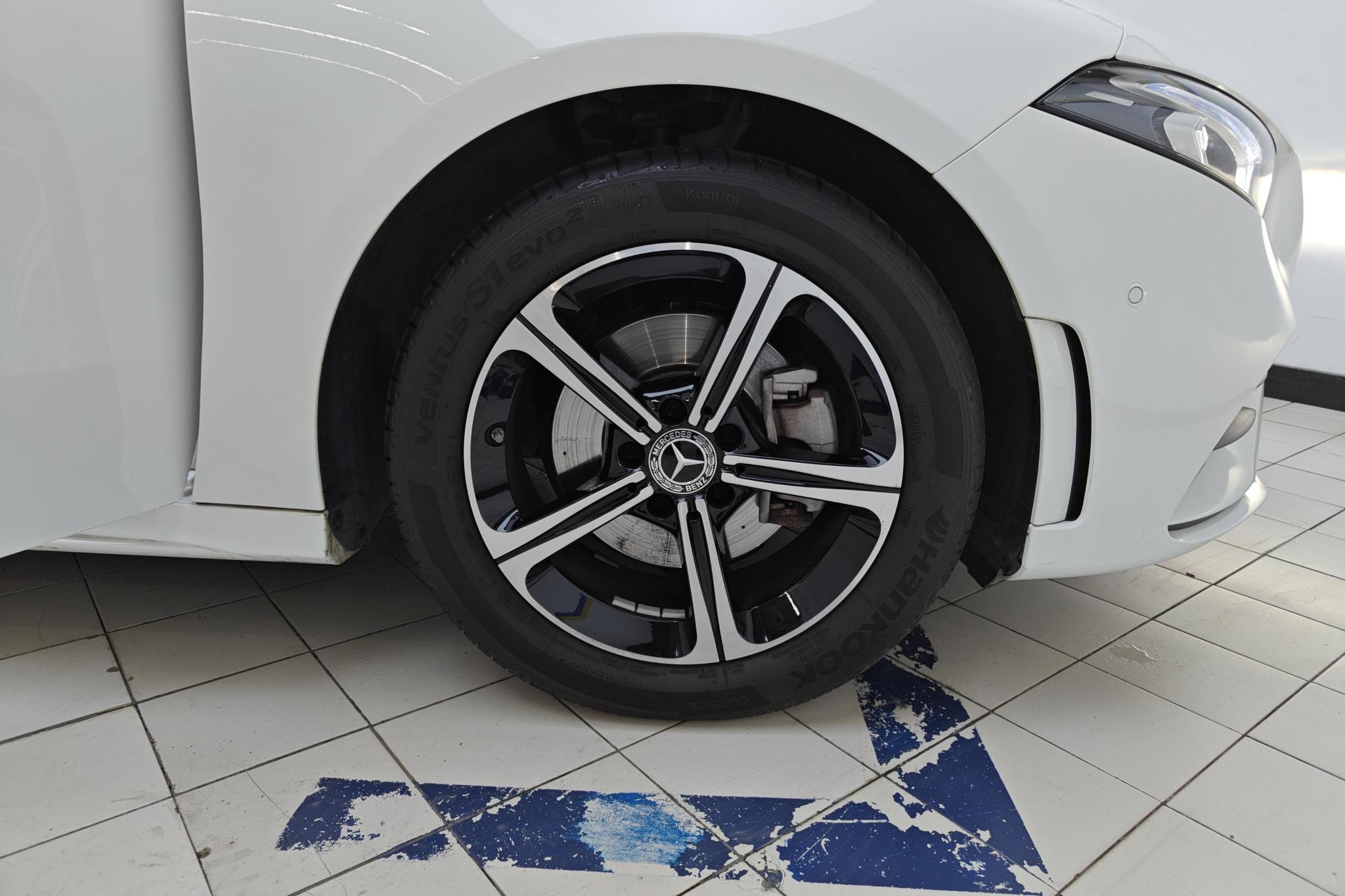 Mercedes-Benz A-Class A 2022 A 200 L Sport Fashion