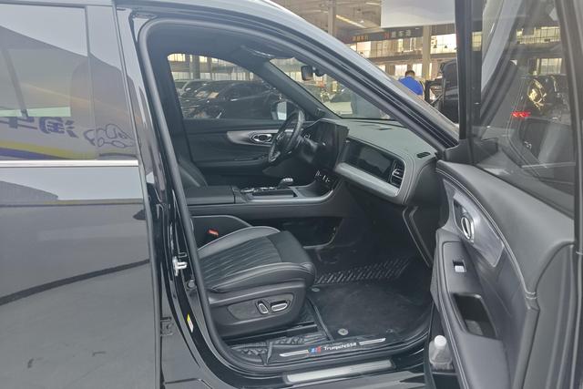 Trumpchi GS8 2022 2.0 TGDI 2 WD 7 — фото 17