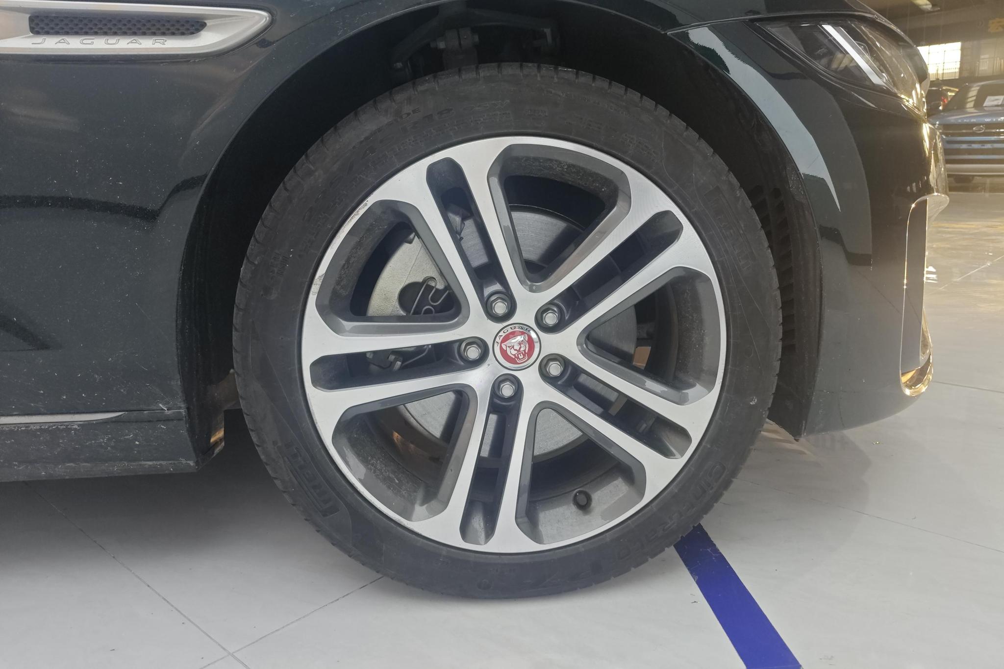 Jaguar XEL 2023 2.0T 250PS R-DYNAMIC S Sport