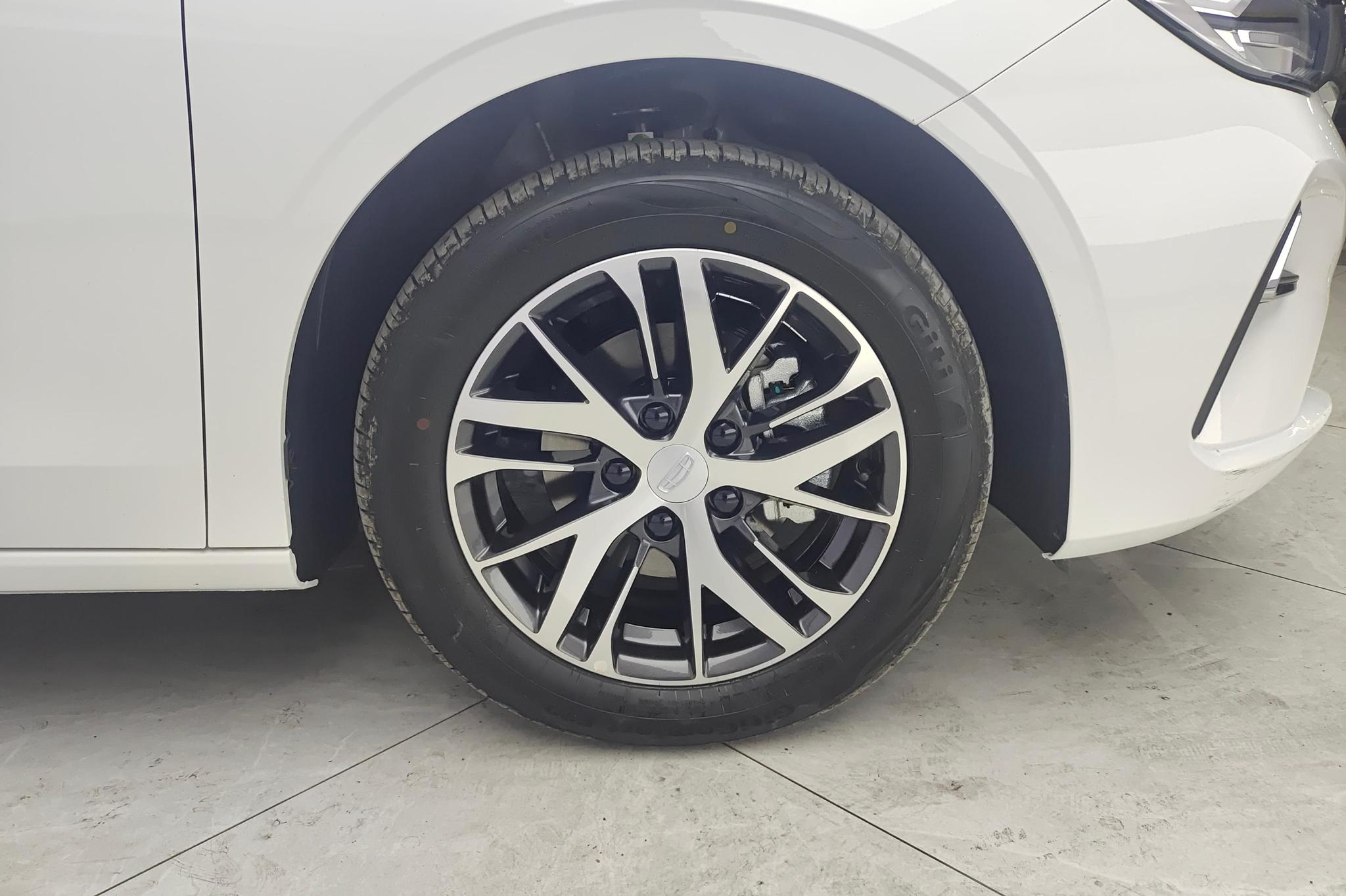 Geely Emgrand 2026 400 1.5L CVT