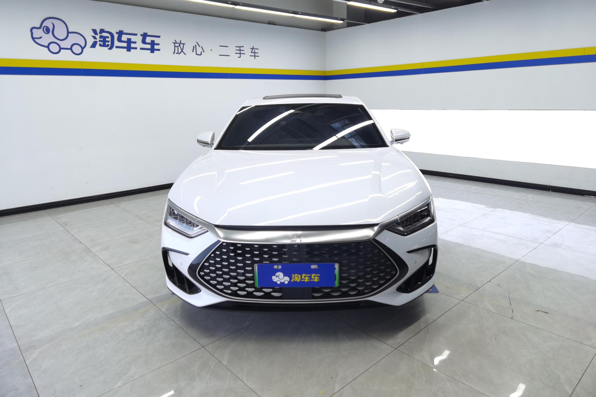 BYD Han DM 2022 DM-i 121KM