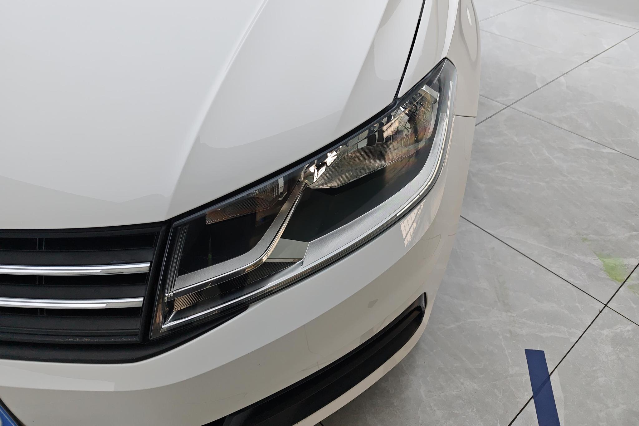 Volkswagen Santana 2019 1.5L AT VI