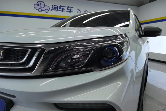 Geely X3 2019 1.5 L MT — фото 5