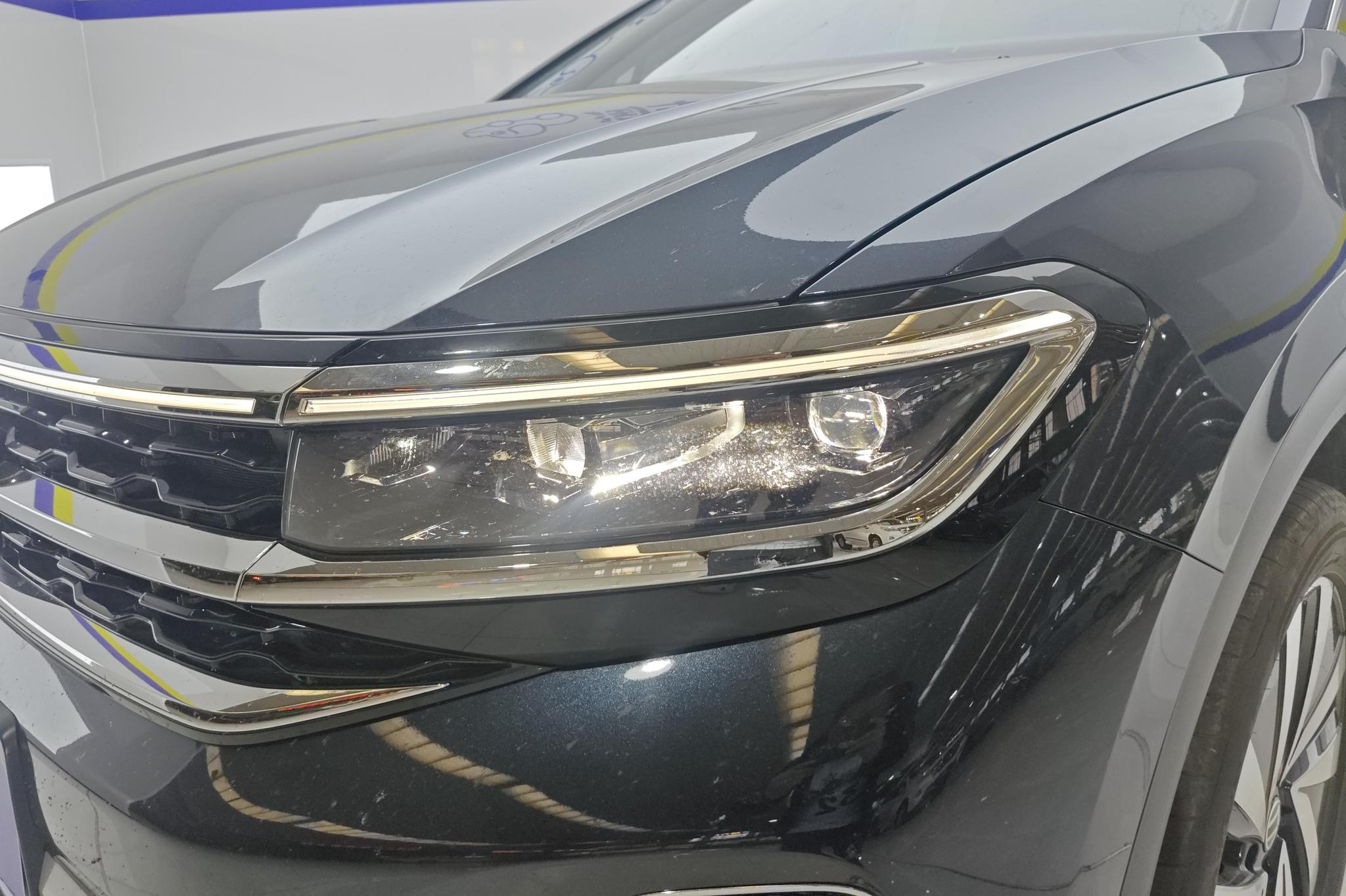 Volkswagen Viloran 2021 330TSI Luxury