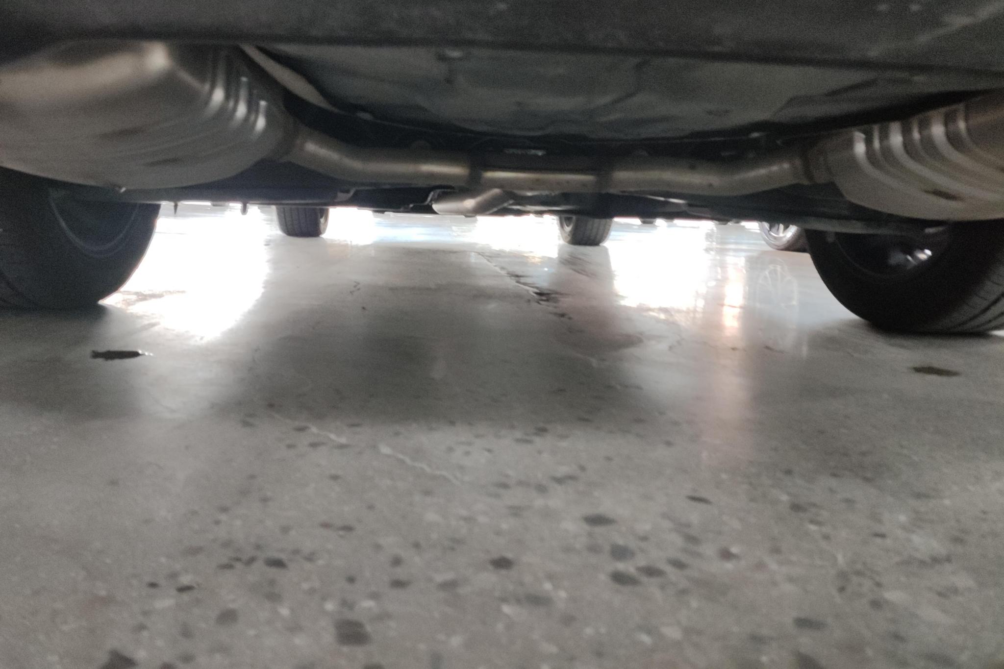 Hongqi H5 2025 2.0T AT