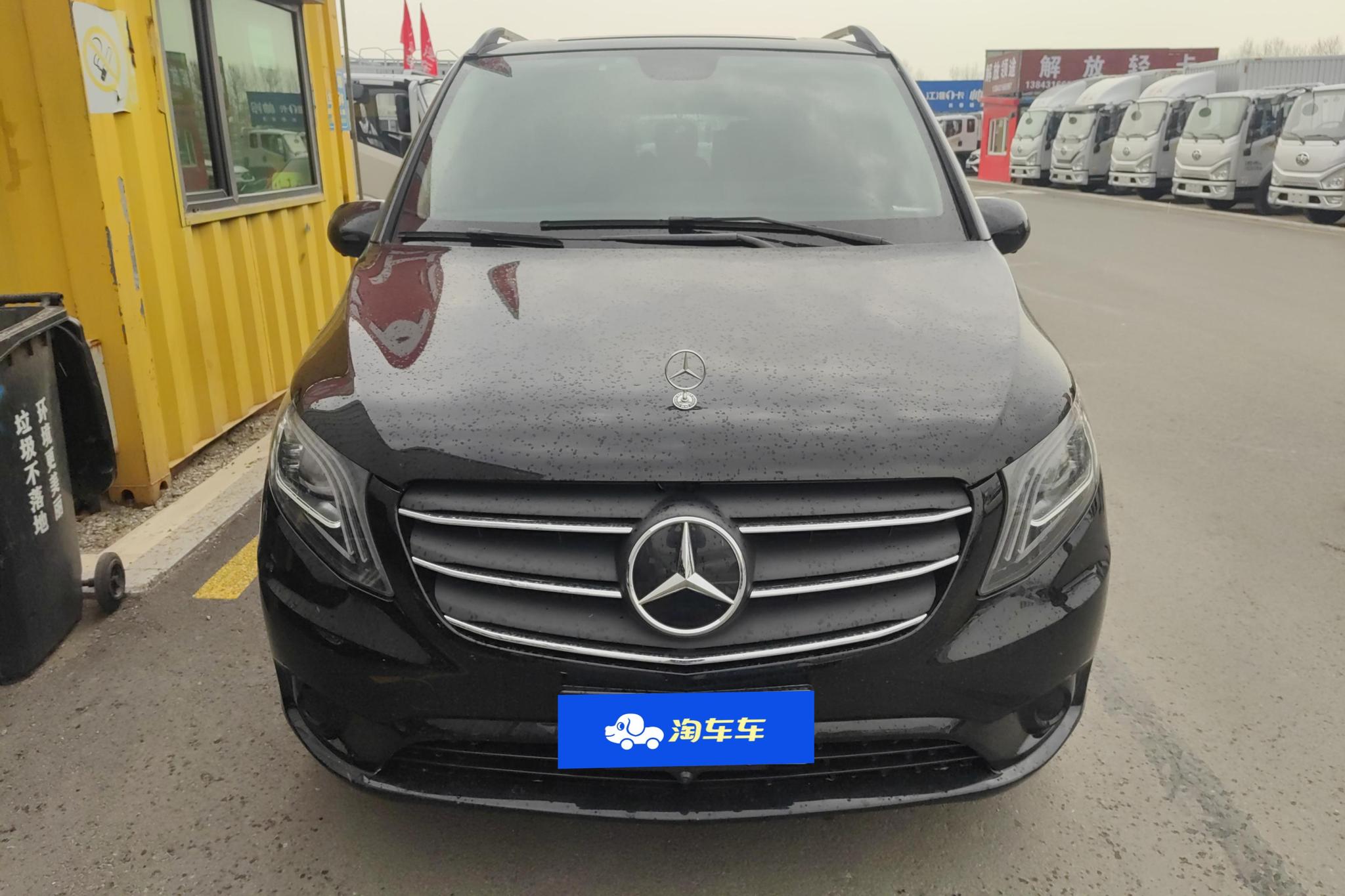 Mercedes-Benz Vito 2021 2.0T Elite 7 мест
