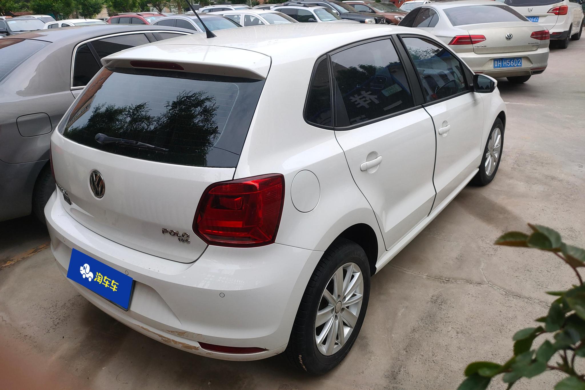 Volkswagen Polo 2018 1.5L AT