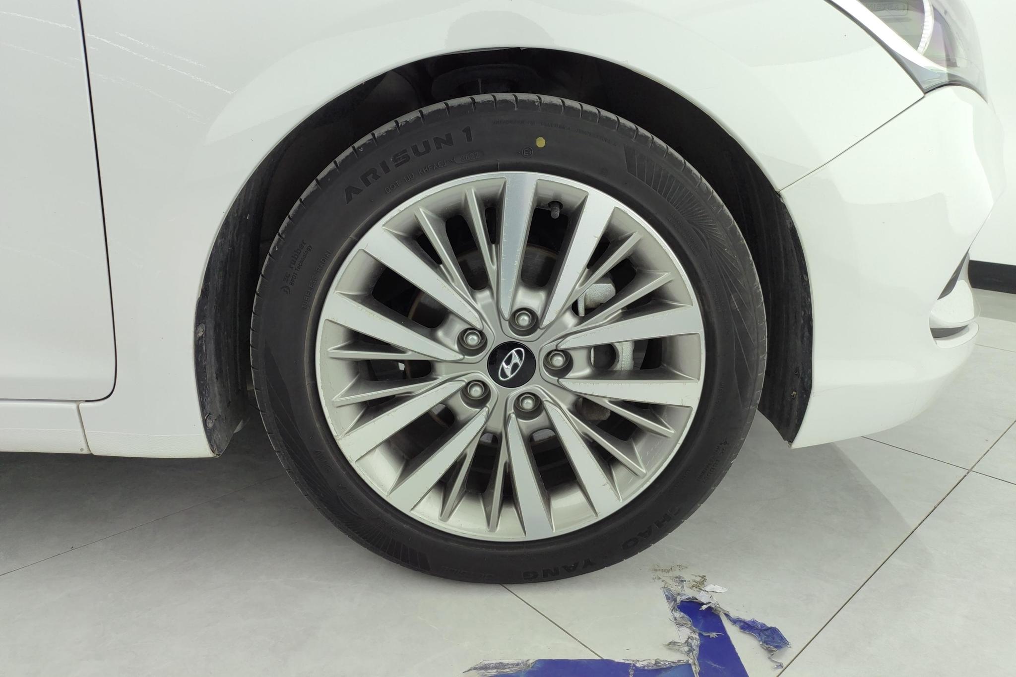 Hyundai Mistra 2017 1.8L AT GLS V