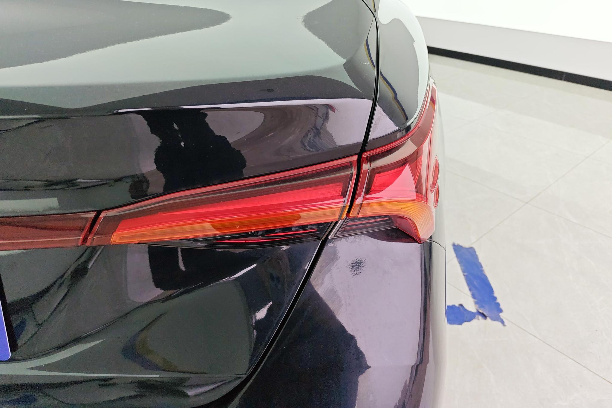 Toyota Avalon 2019 2.0L Luxury VI
