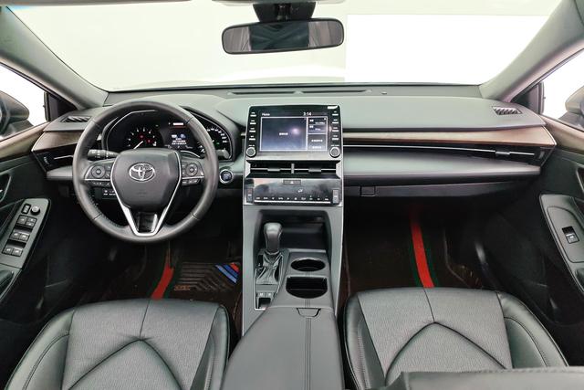 Toyota Avalon 2019 2.0 L VI — фото 11