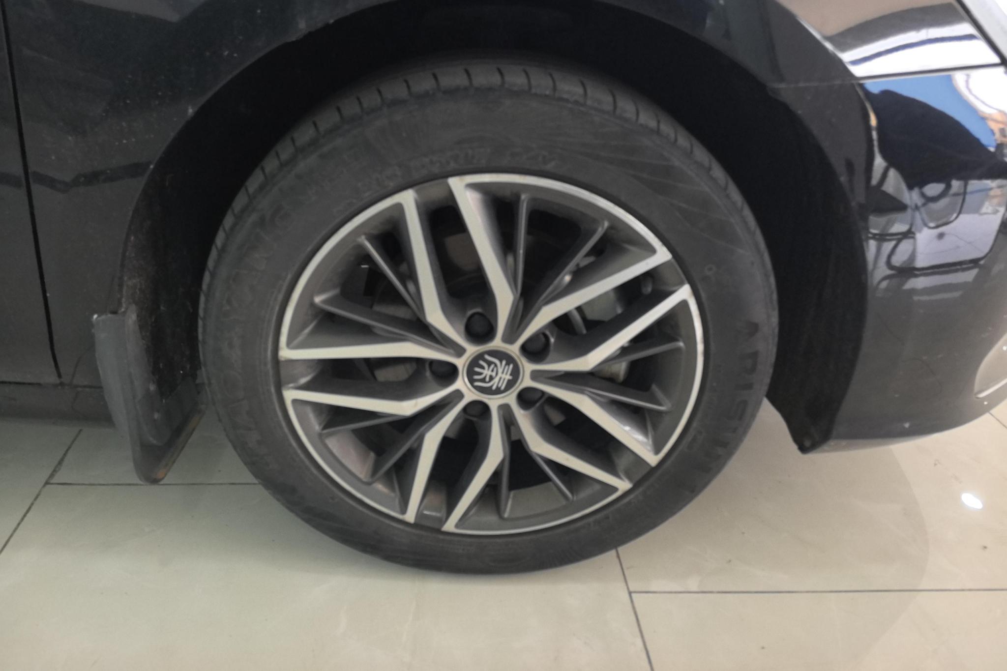 BYD Qin Plus DM-i PLUS DM 2021 DM-i 120KM Flagship