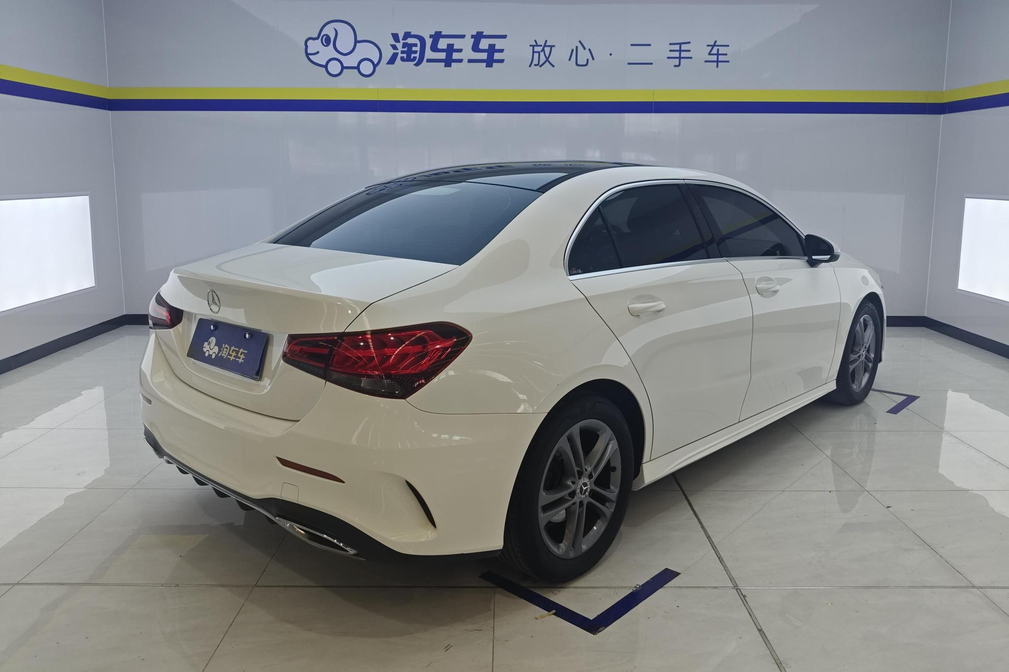 Mercedes-Benz A-Class A 2021 A 180 L Sport