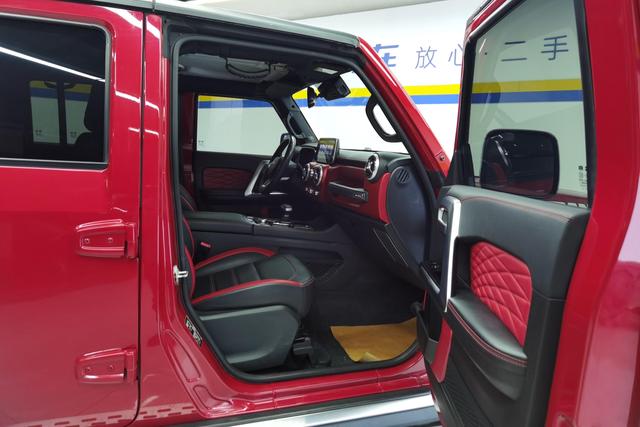 BAIC BJ40 2020 2.0 T AT 4 WD — фото 15
