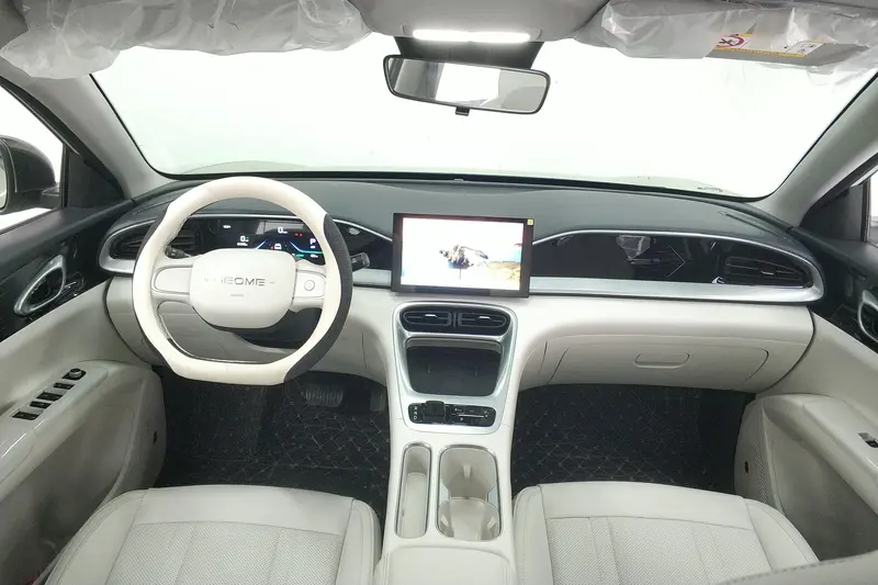 Geely Galaxy Starwish — фото 9