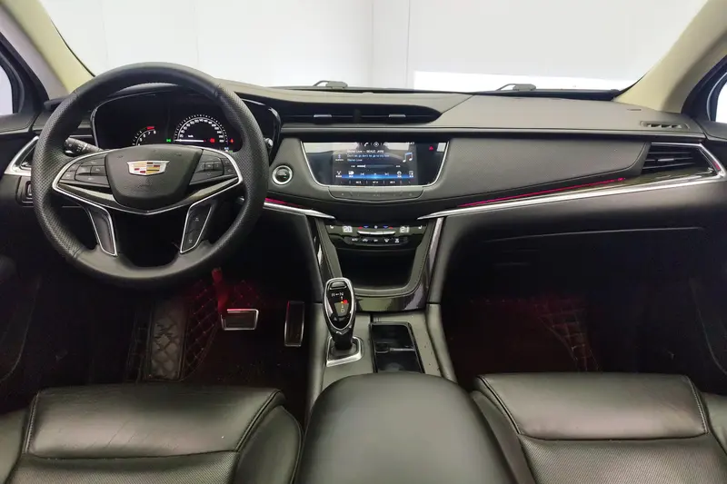 Cadillac XT 5 25 T Luxury — фото 9