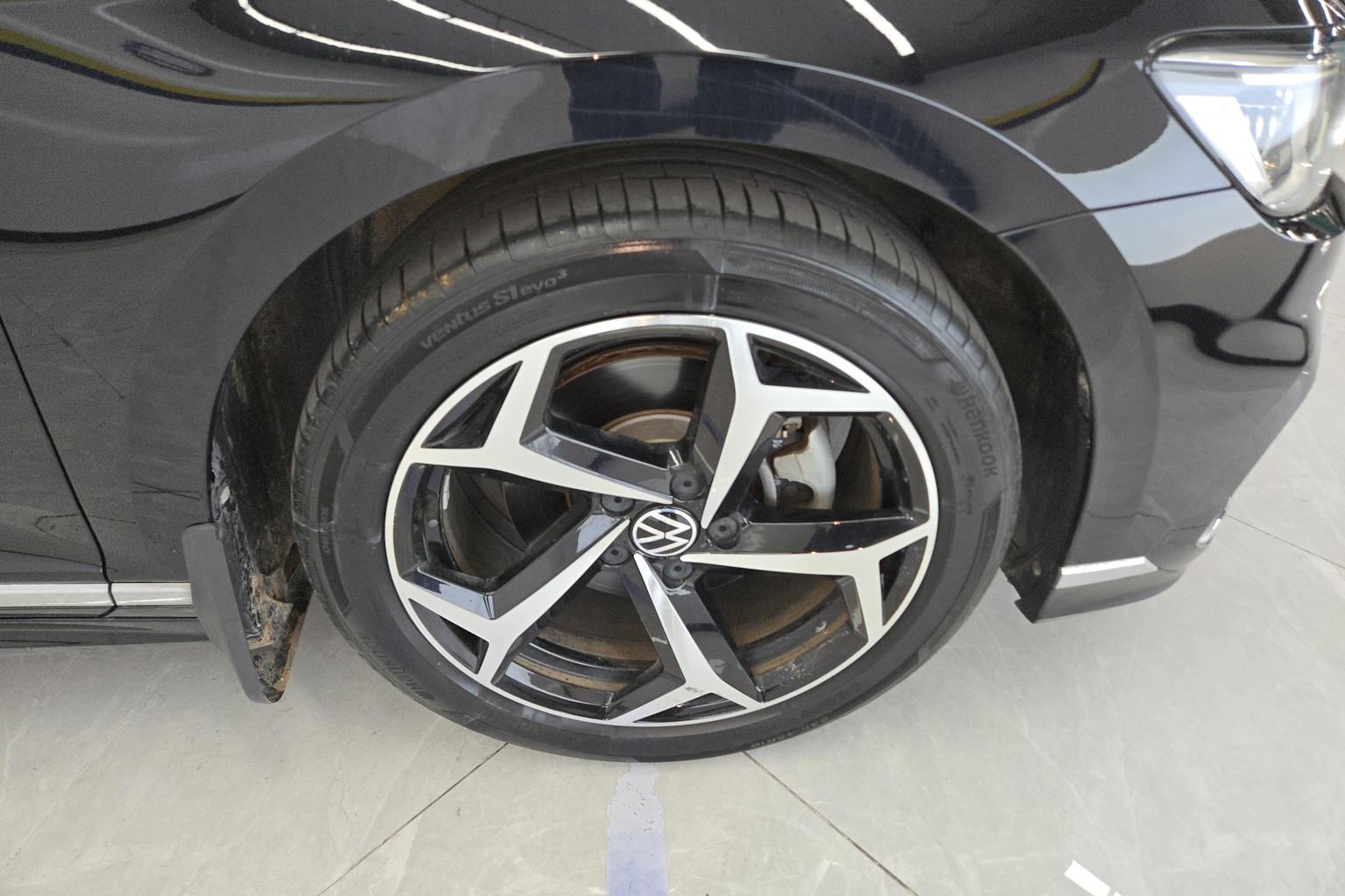 Volkswagen Magotan 2023 200 330TSI DSG Lead