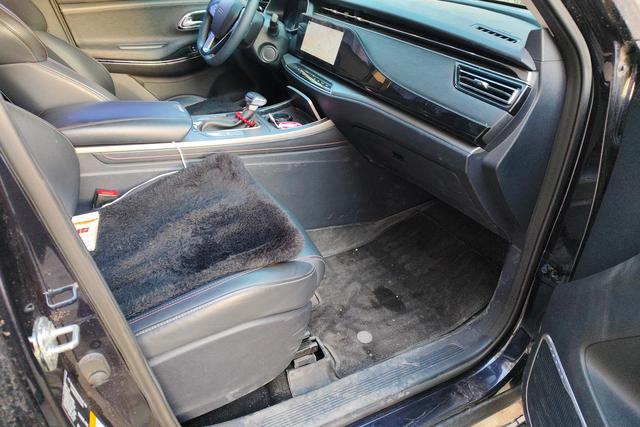 Changan Auchan X7 2020 1.5 T ATPremium — фото 8