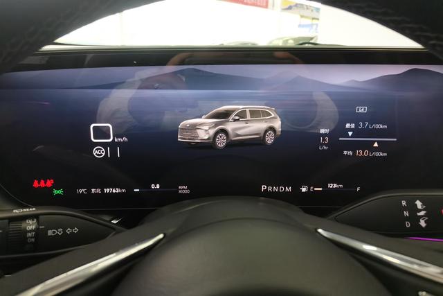 Buick Envision 2025 Plus 28 T 2 WD — фото 14