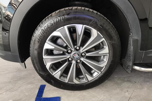 Buick Envision 2025 Plus 28 T 2 WD — фото 10