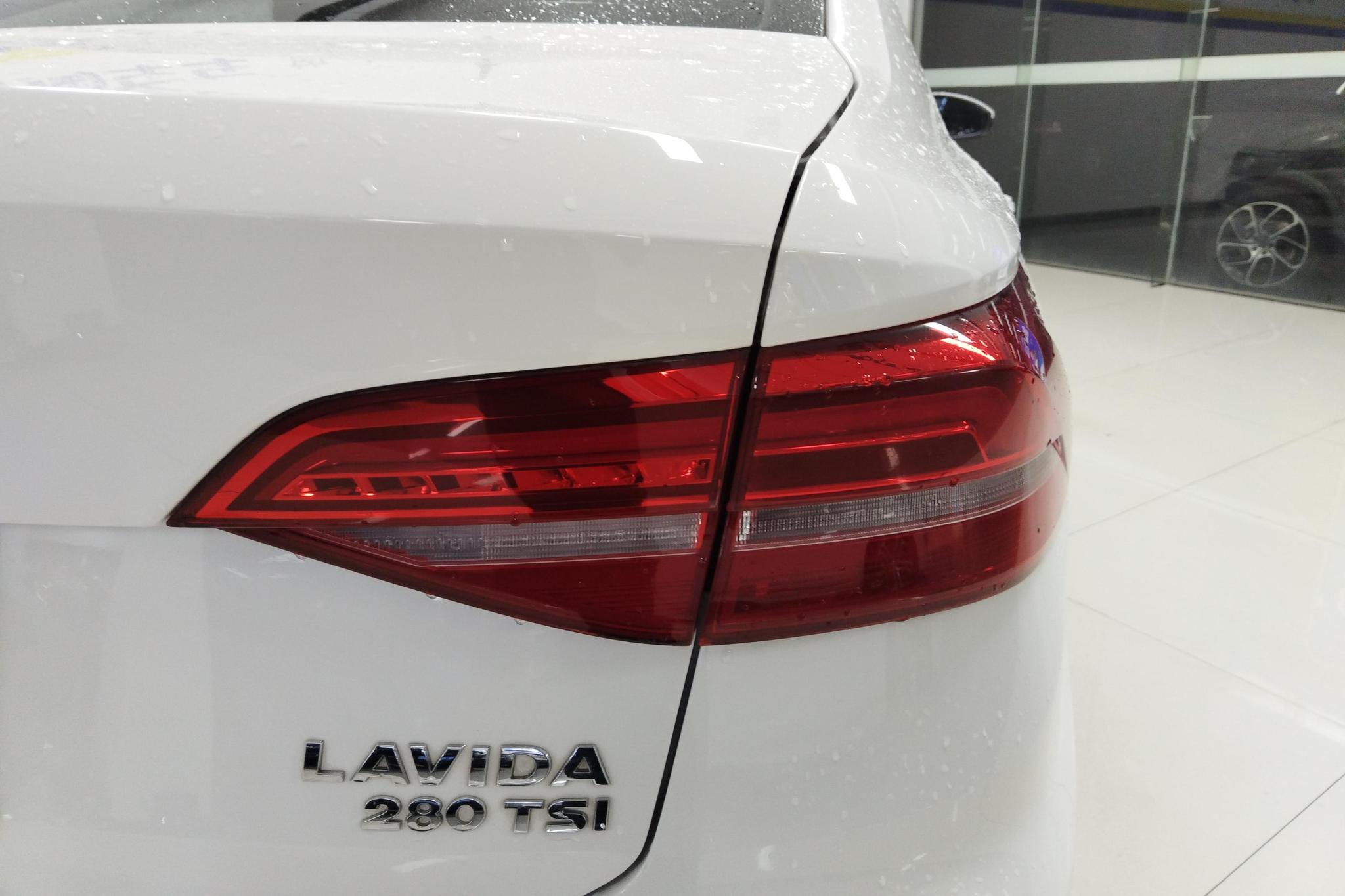 Volkswagen Lavida 2019 280TSI DSG Comfort VI