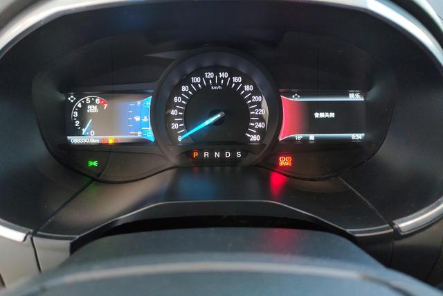 Ford Edge 2018 Eco Boost 245 2 WD 7 V — фото 13