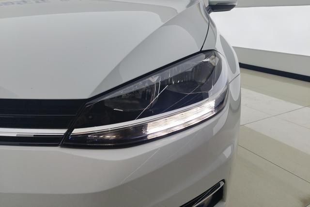 Volkswagen Golf 2020 280 TSI DSGComfort — фото 4