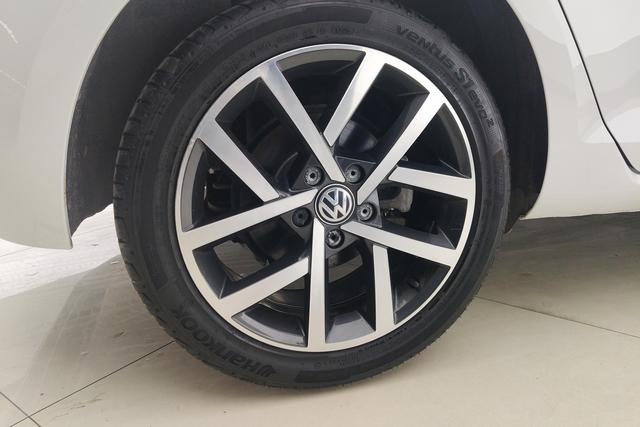 Volkswagen Golf 2020 280 TSI DSGComfort — фото 9