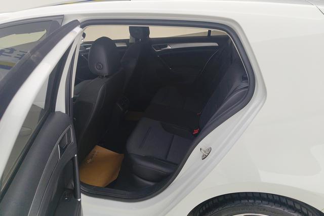 Volkswagen Golf 2020 280 TSI DSGComfort — фото 16