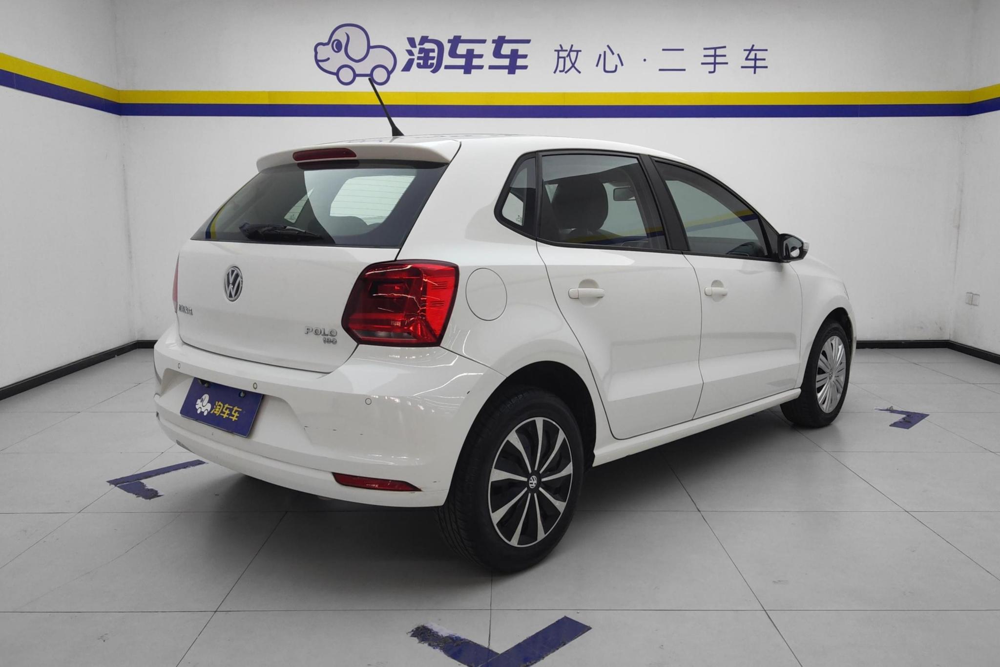 Volkswagen Polo 2016 1.6L AT Comfort