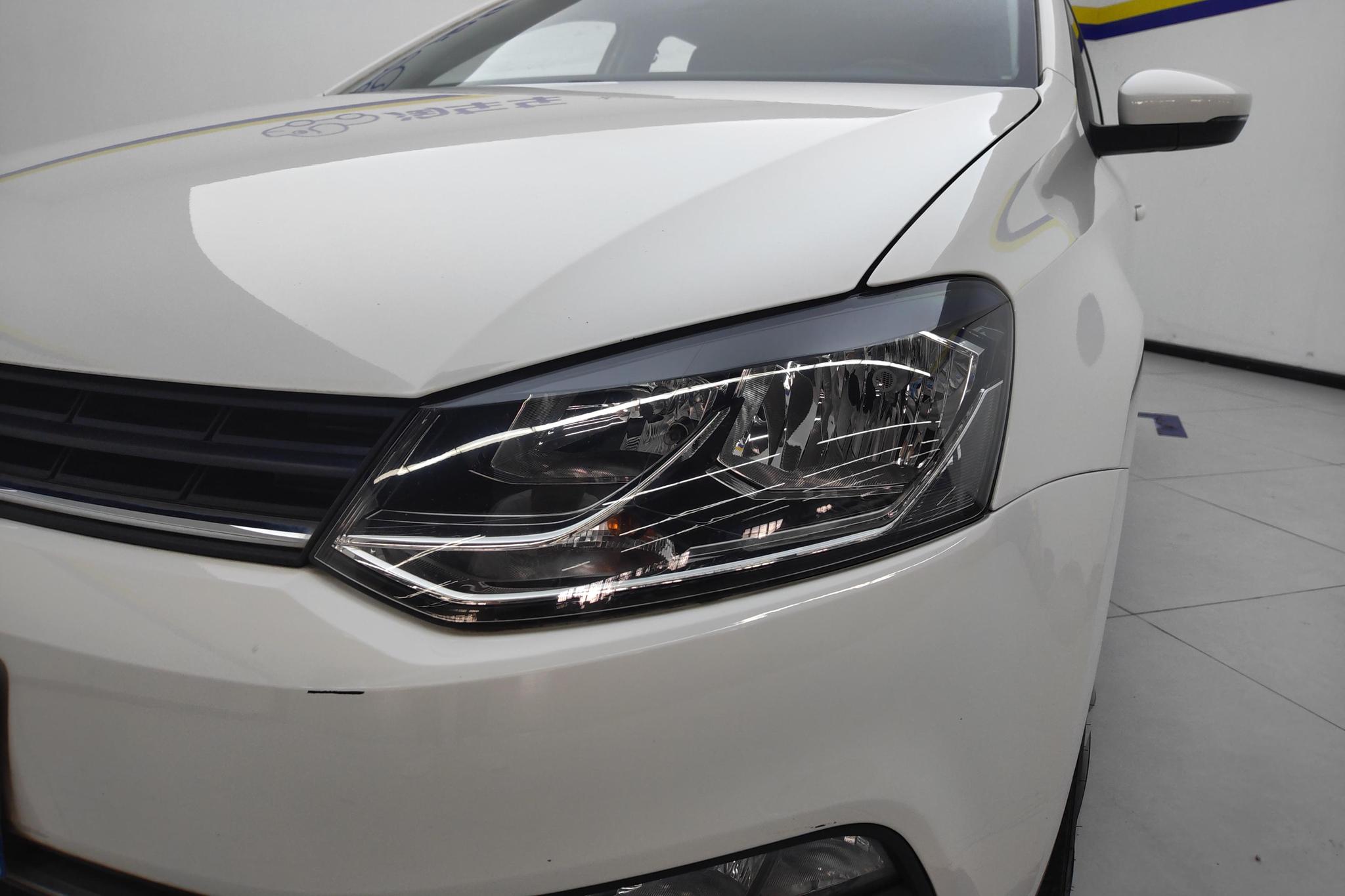 Volkswagen Polo 2016 1.6L AT Comfort