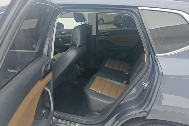 Volkswagen Tharu 2019 330 TSI 4 WD VI — фото 15