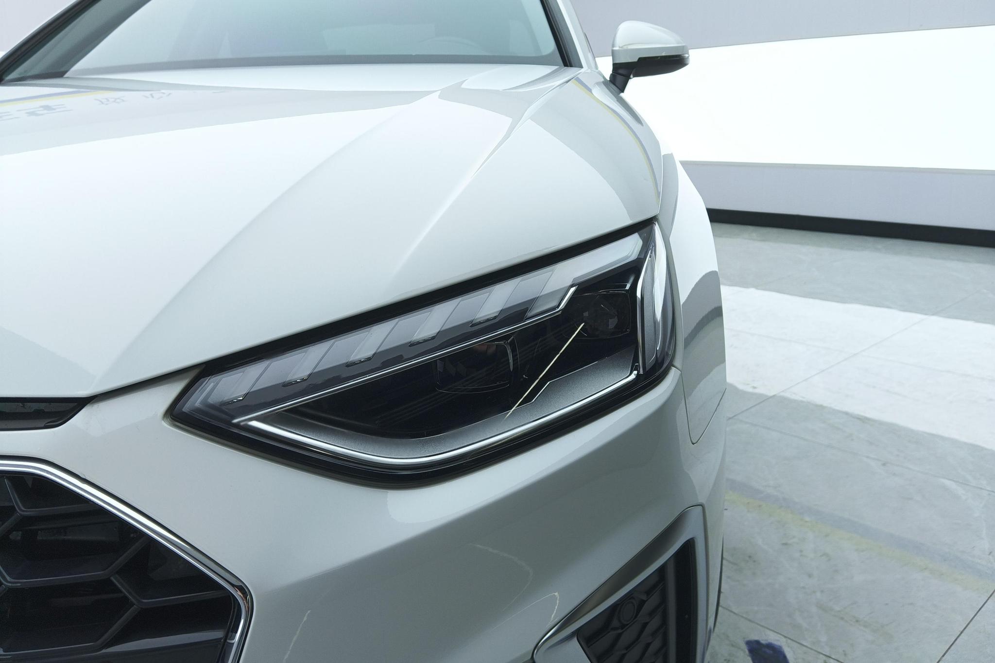 Audi A4L 2022 40 TFSI Fashion
