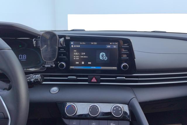 Hyundai Elantra 2023 1.5 L CVT GLX — фото 13