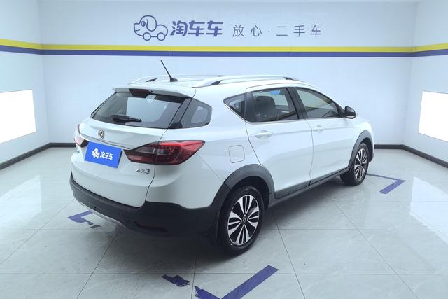 Dongfeng AX3 2016 1.5 L AT — фото 3