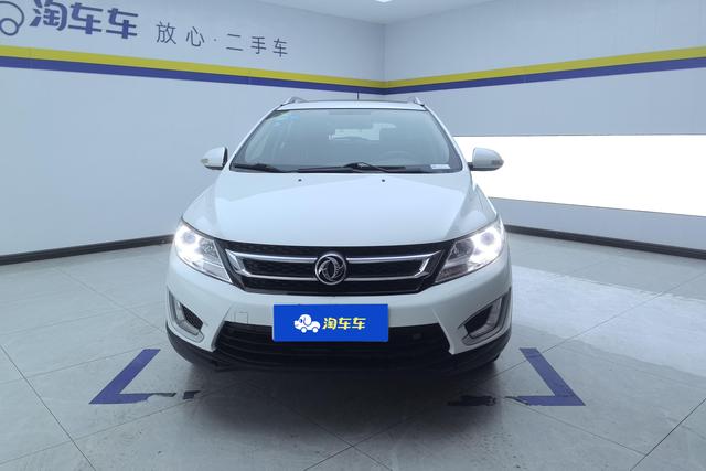 Dongfeng AX3 2016 1.5 L AT — фото 2