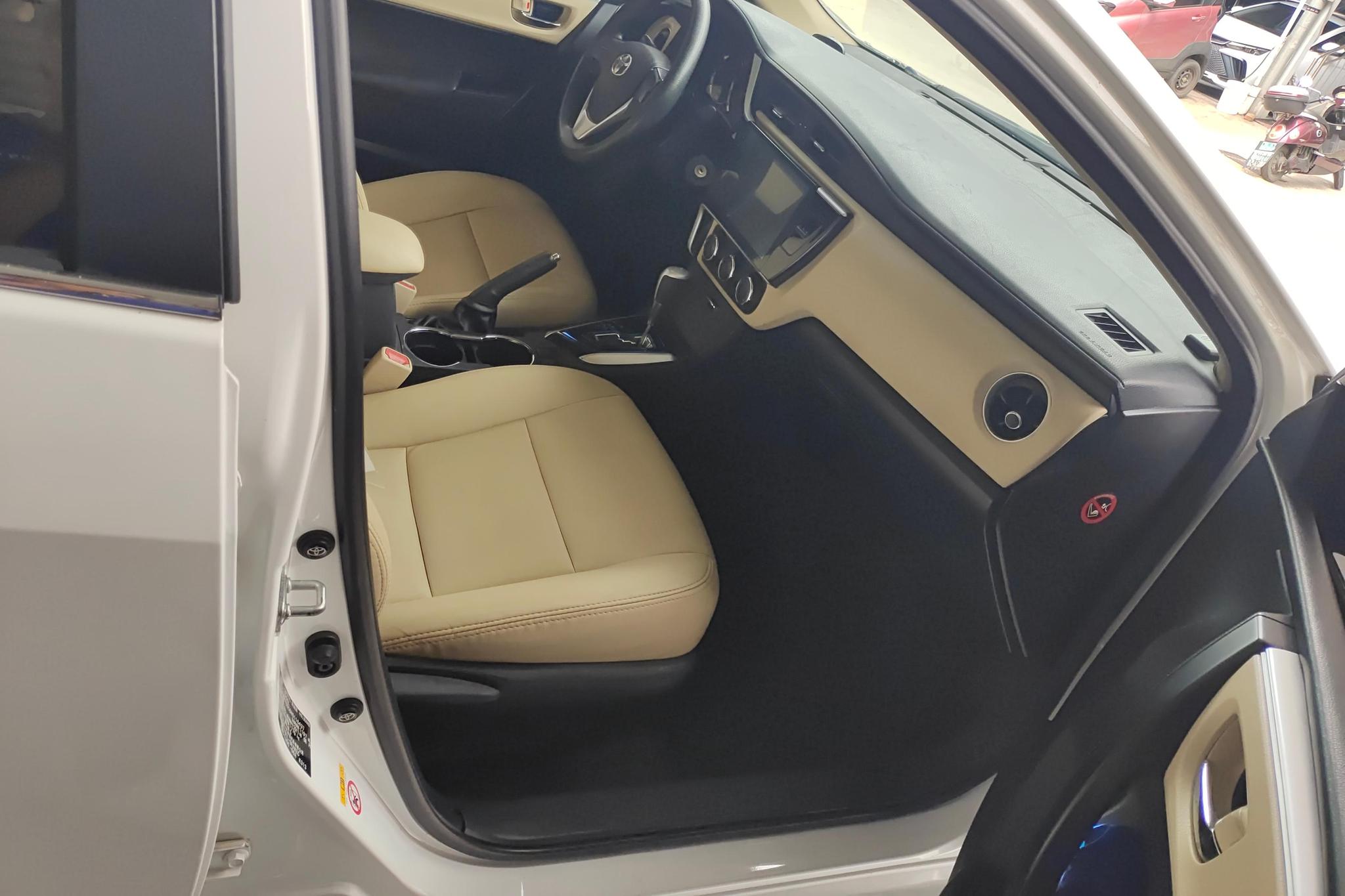 Toyota Corolla 2017 1.2T S-CVT GL V